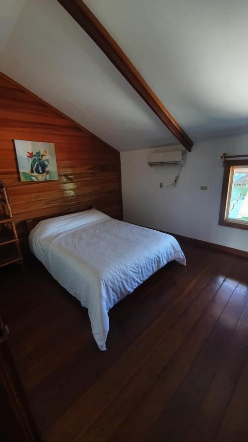 Las Olas Hotel Bocas del Toro Extérieur photo